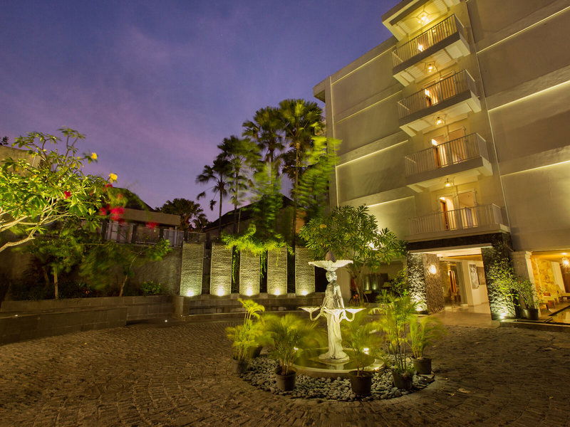 Hotel Paragon Seminyak