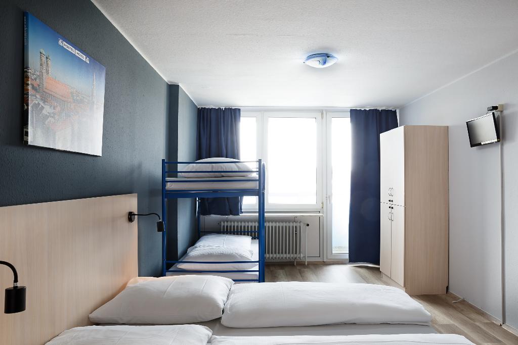 Hotel A&O München Hackerbrücke