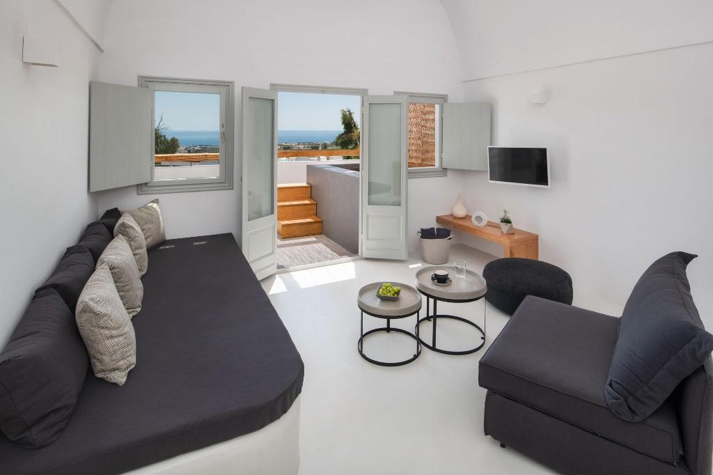 June Twenty Suites