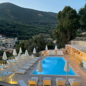 Hotel Gallery Suites Parga cazare Parga