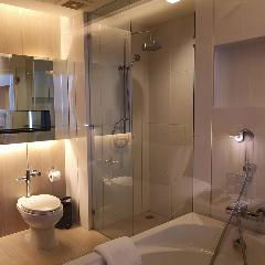 Hotel Tsix5 Phenomenal cazare Chon Buri