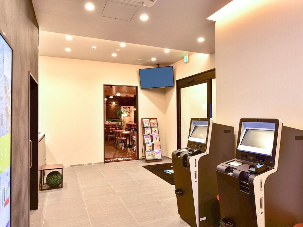 Hotel Livemax Hakata Nakasu