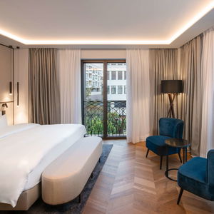 Hotel Radisson Collection Hotel Magdalena Plaza Sevilla cazare Sevilla
