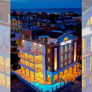 Hotel Residence & Hotel Alba Palace cazare Alba Adriatica