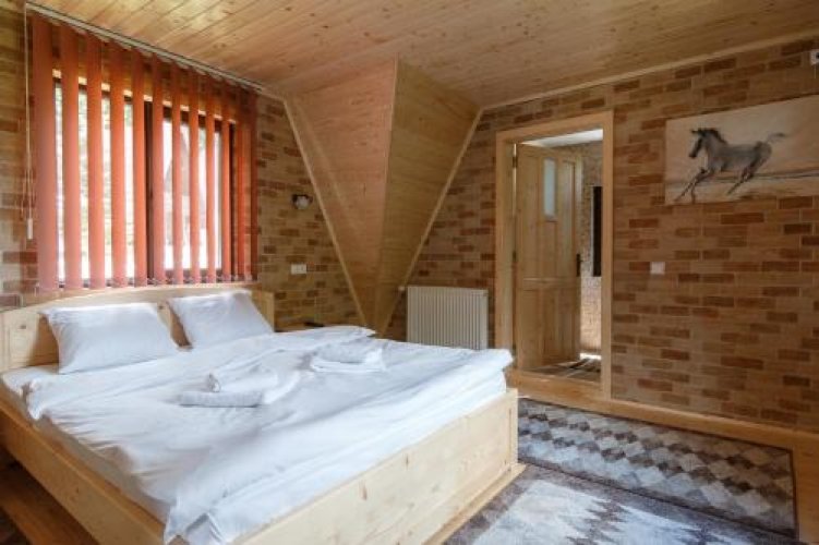 Centrul De Echitatie Poiana Brasov