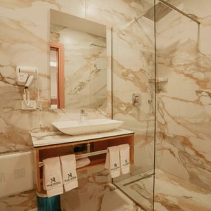 Hotel Martiness Hotel cazare Durres
