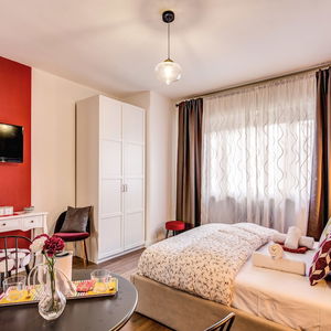 Hotel Aweshome - Vintage Rooms cazare Pisa