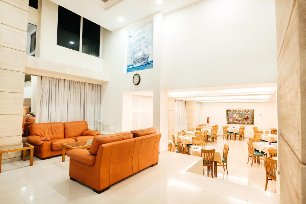 dal travel Riviera Hotel