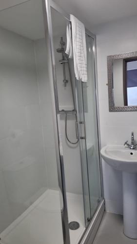 Hotel The Aston Inn cazare Birmingham