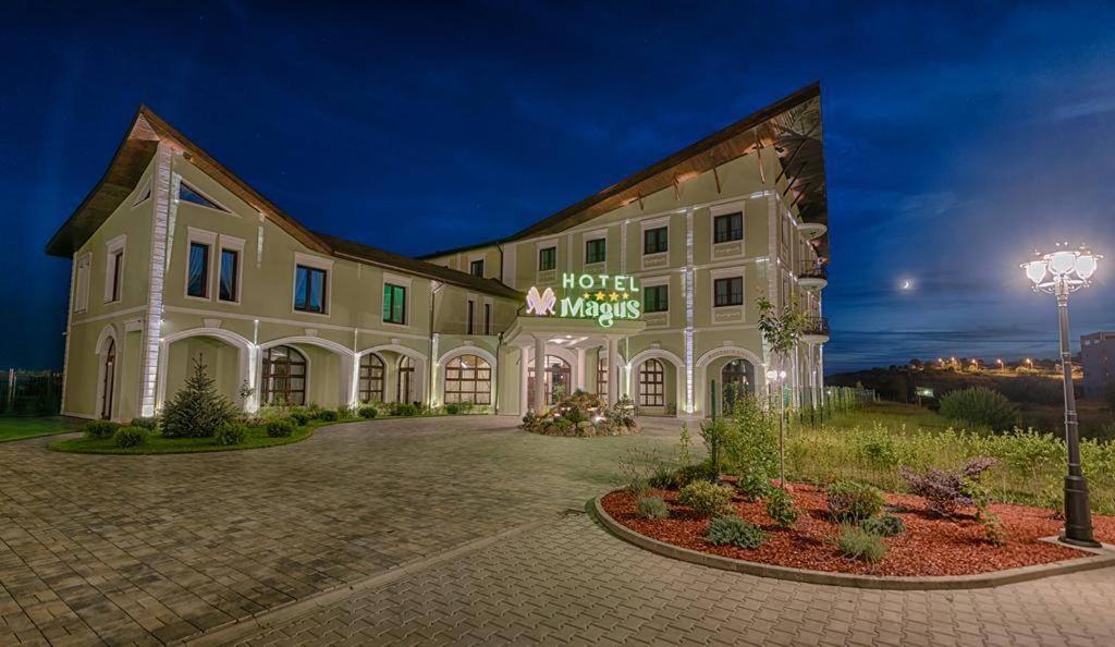 Hotel Magus