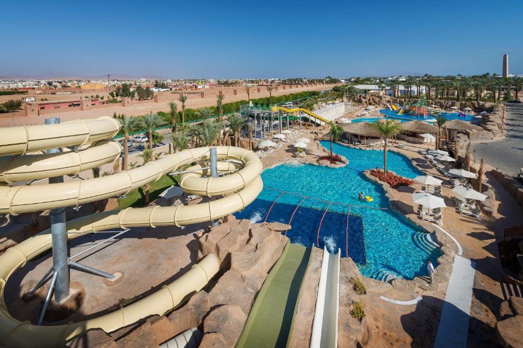 dal travel Reef Oasis Beach Resort