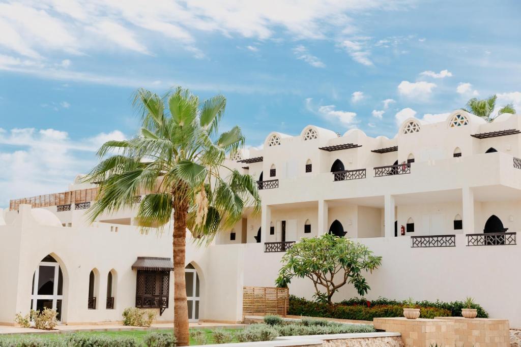 dal travel Reef Oasis Beach Resort