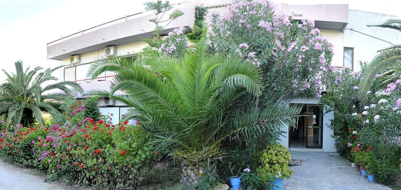 dal travel Sunshine Garden Apartments