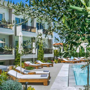 Sejur Mirablue Luxury Residences vacanta Pefkochori