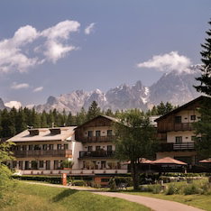 Hotel Rosapetra Spa Resort cazare Cortina d'Ampezzo