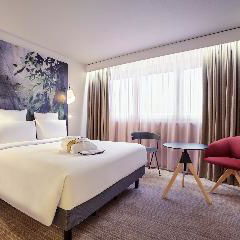 Sejur Mercure Paris La Défense Grande Arche vacanta Paris