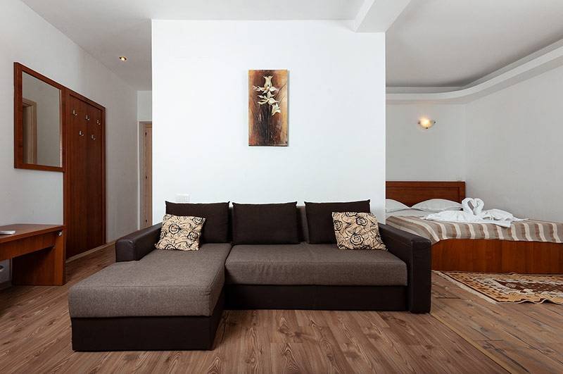 Paradise Delta House