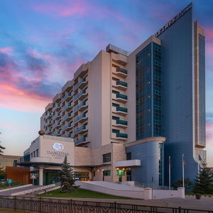 Hotel Doubletree By Hilton Oradea cazare Oradea