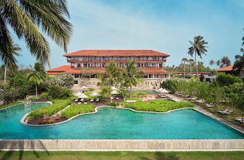 Hotel Cinnamon Bentota Beach, Bentota