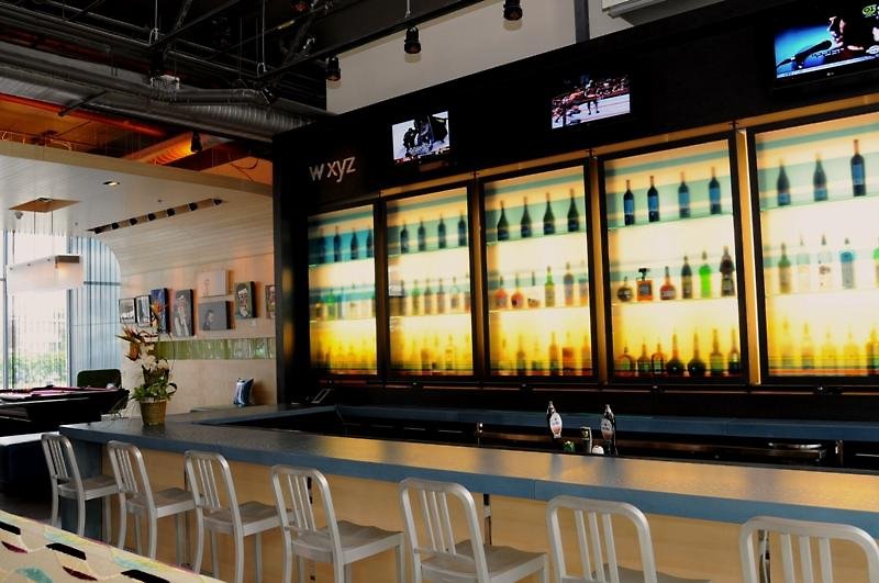 Hotel Aloft Montreal Airport