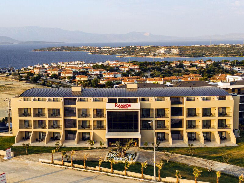 Hotel Ramada By Wyndham Cesme
