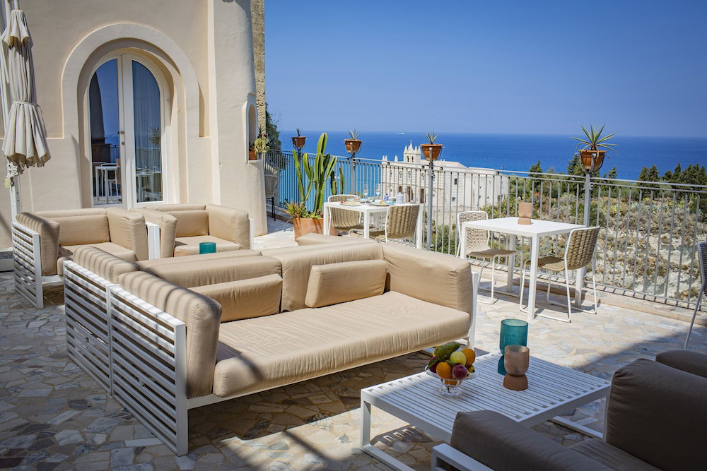 Hotel La Dolce Vita A Tropea
