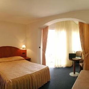 Hotel Villa Marija cazare Tucepi