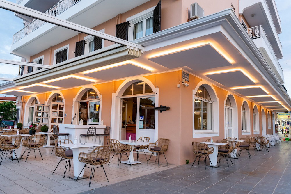 Hotel Nirikos Hotel