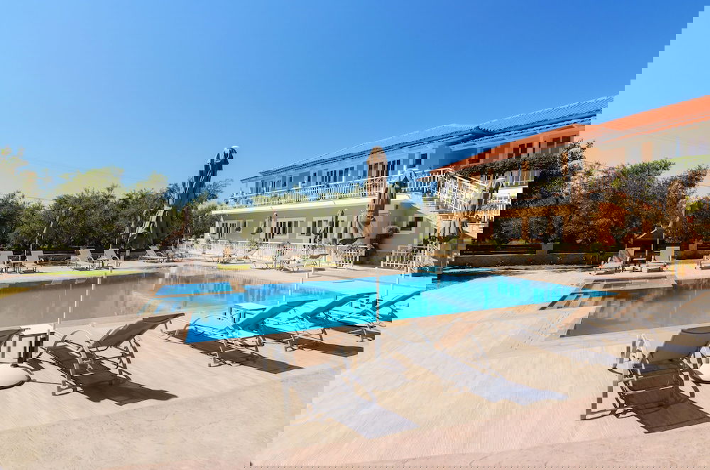 Hotel Artemis Apartments