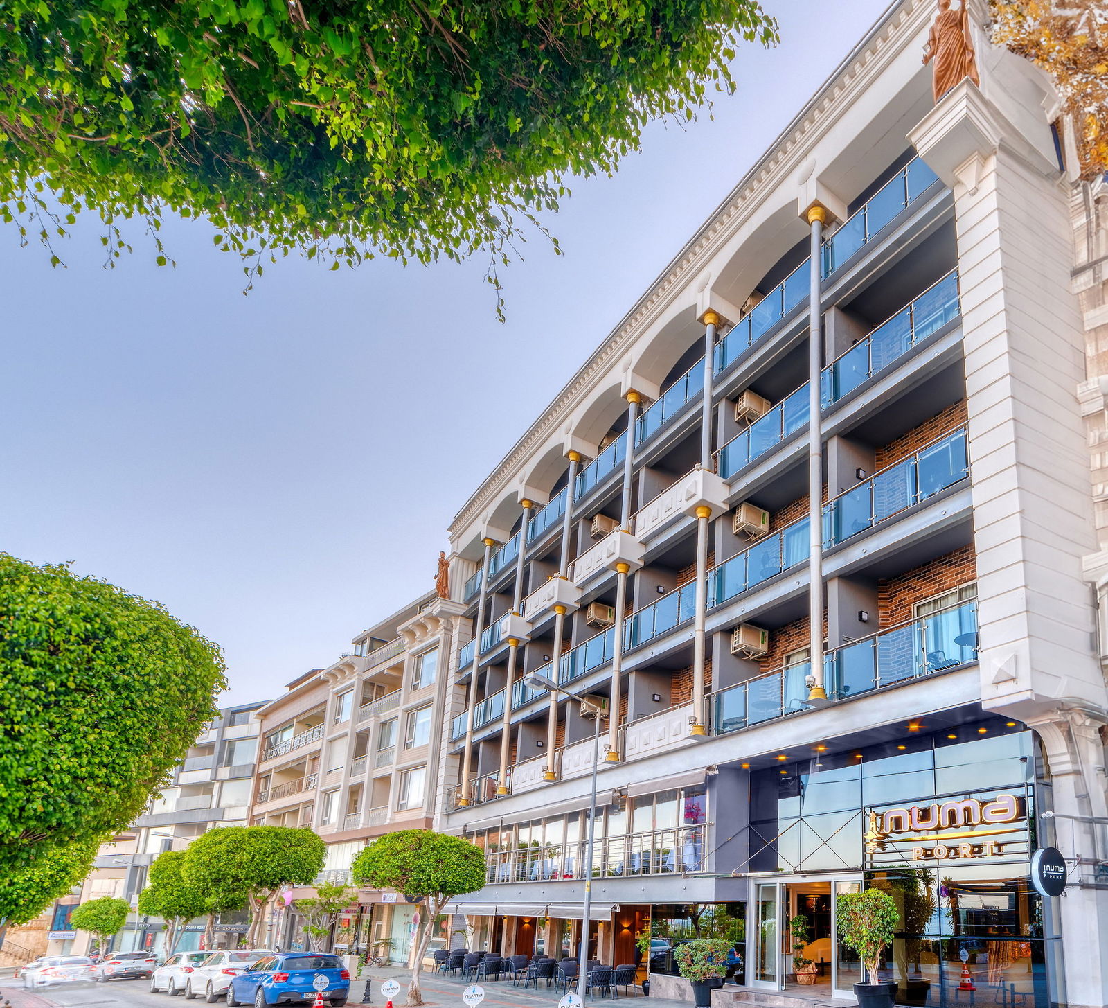 Hotel Numa Port Hotel