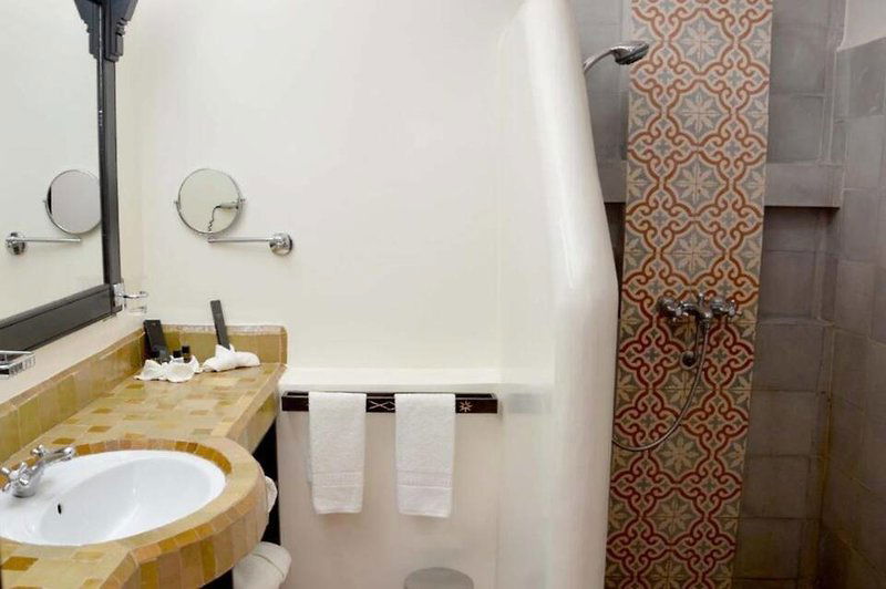 Hotel Borjs Hotel Suites & Spa