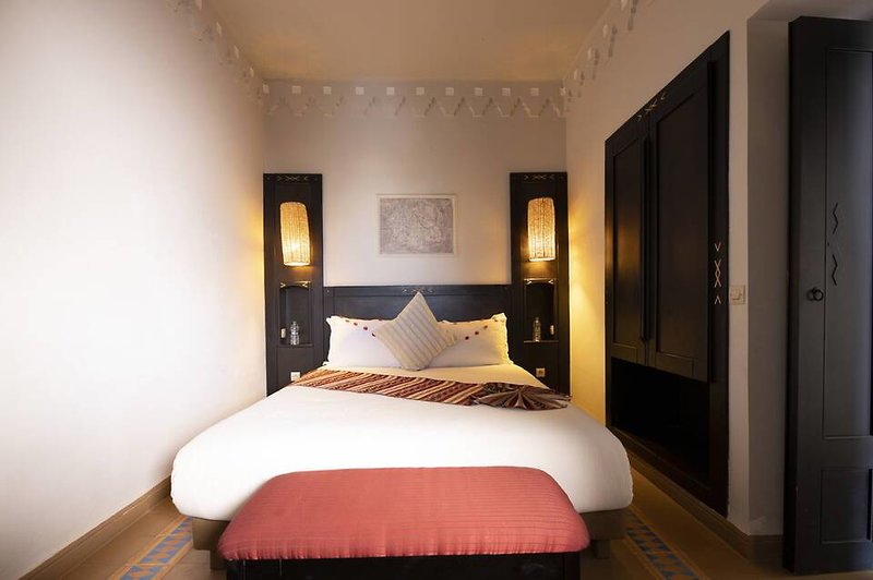 Borjs Hotel Suites & Spa