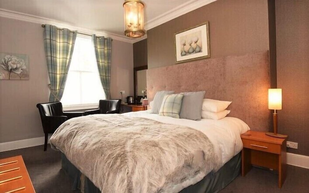 Hedley House Hotel