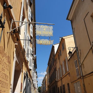 Hotel Les Quatre Dauphins cazare Aix-en-Provence