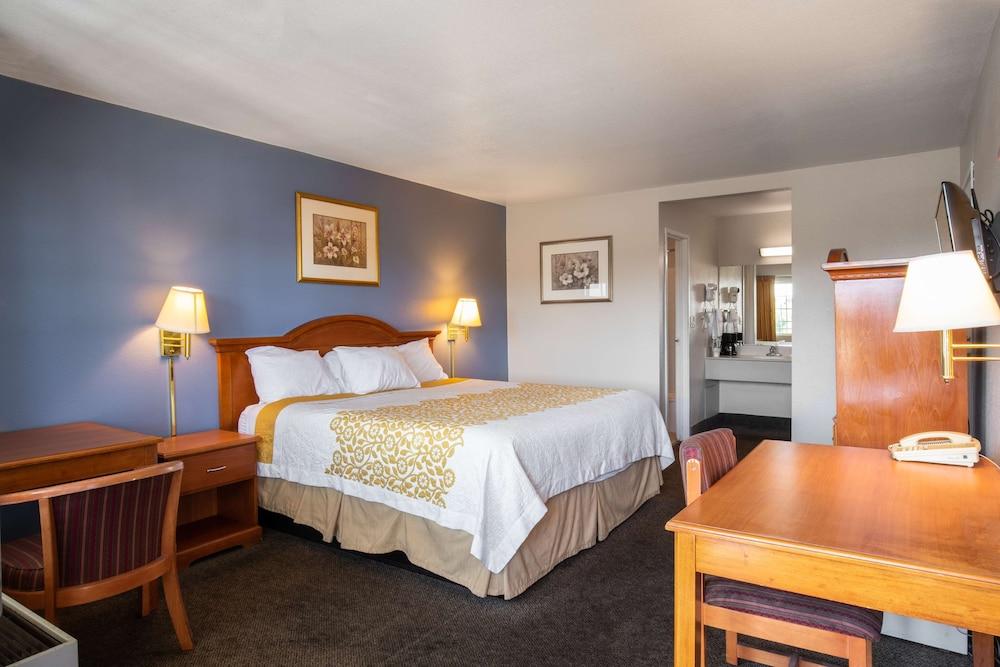 Hotel Signature Anaheim Maingate