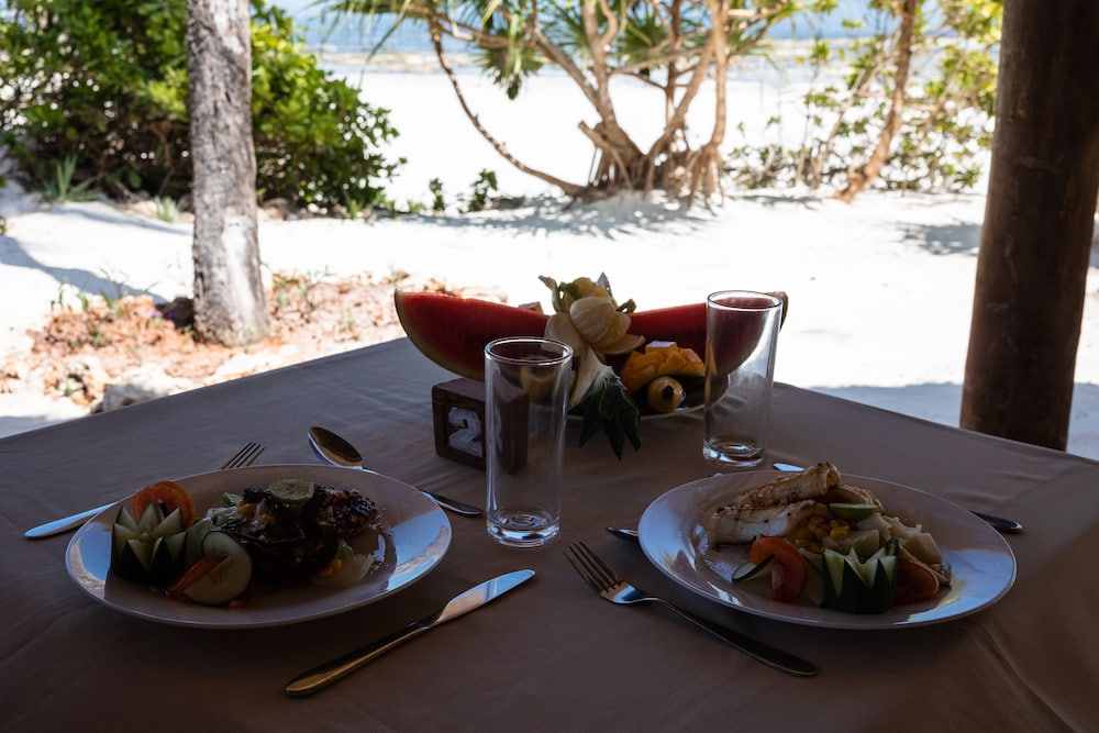 Hotel Ahg Sun Bay Mlilile Beach Hotel
