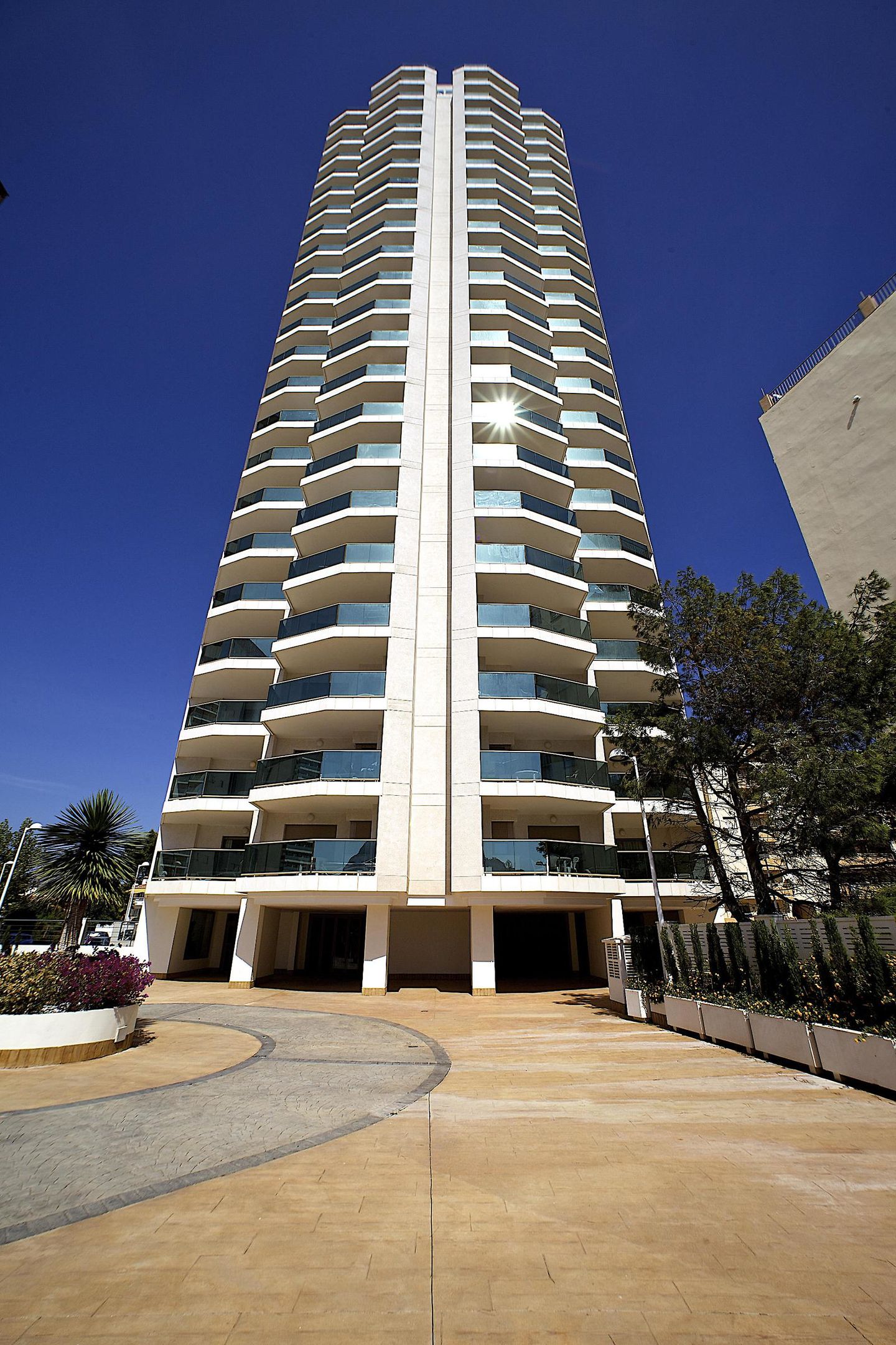 Hotel Esmeralda Suites Apartments