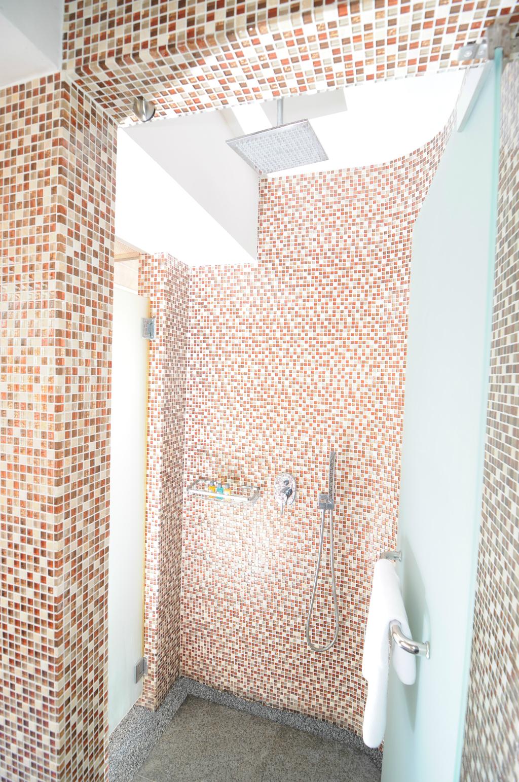 Hotel Lion Peak Hotel Dickson By Zuzu