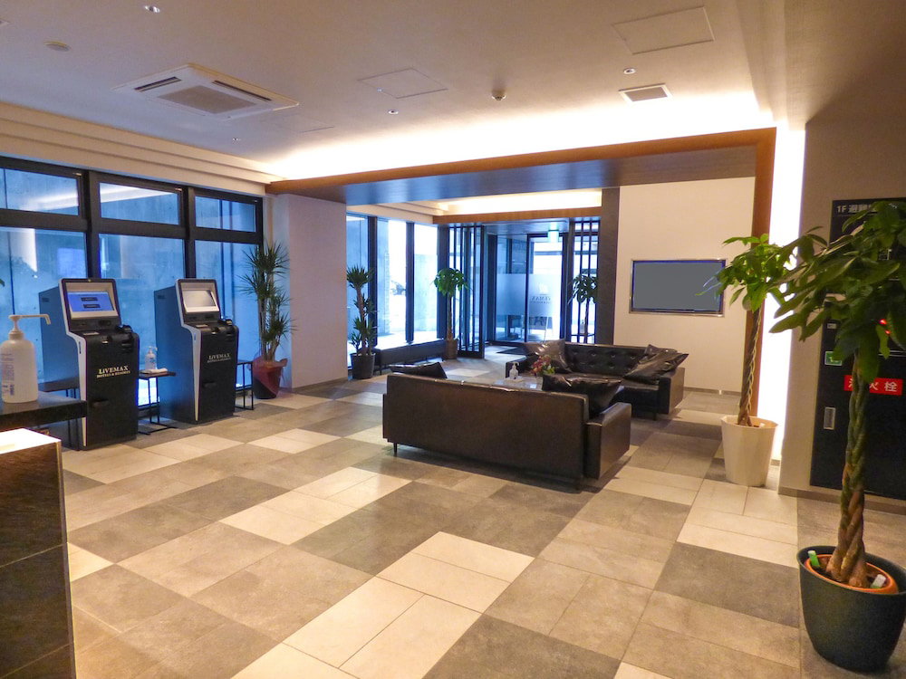 Livemax Premium Sapporo-Odorikouen