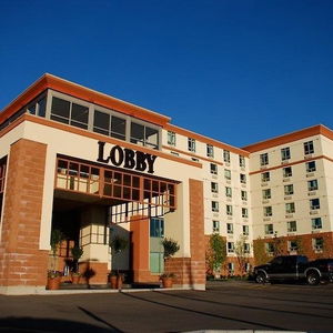 Hotel Deerfoot Inn & Casino cazare Calgary