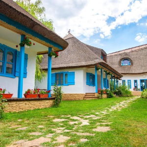 Hotel 5 Chirpici - Small Traditional Resort cazare Murighiol