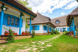 Hotel 5 Chirpici - Small Traditional Resort cazare Murighiol