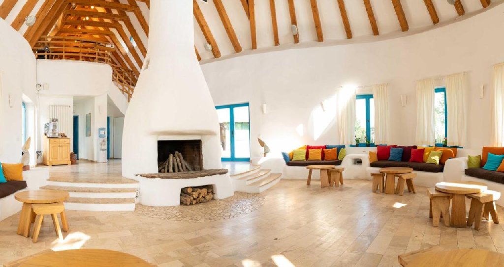 5 Chirpici - Small Traditional Resort