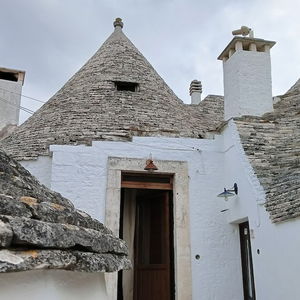 Hotel Trulli Resort Monte Pasubio cazare Alberobello