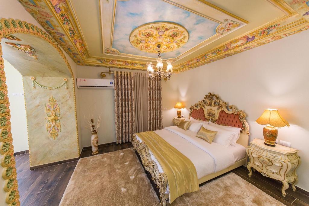 Hotel Empire Hotel