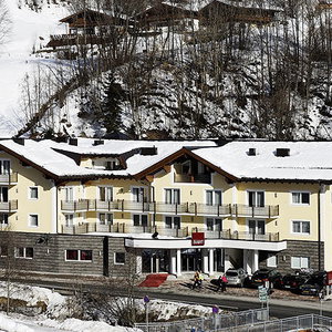 Hotel Auwirt cazare Saalbach