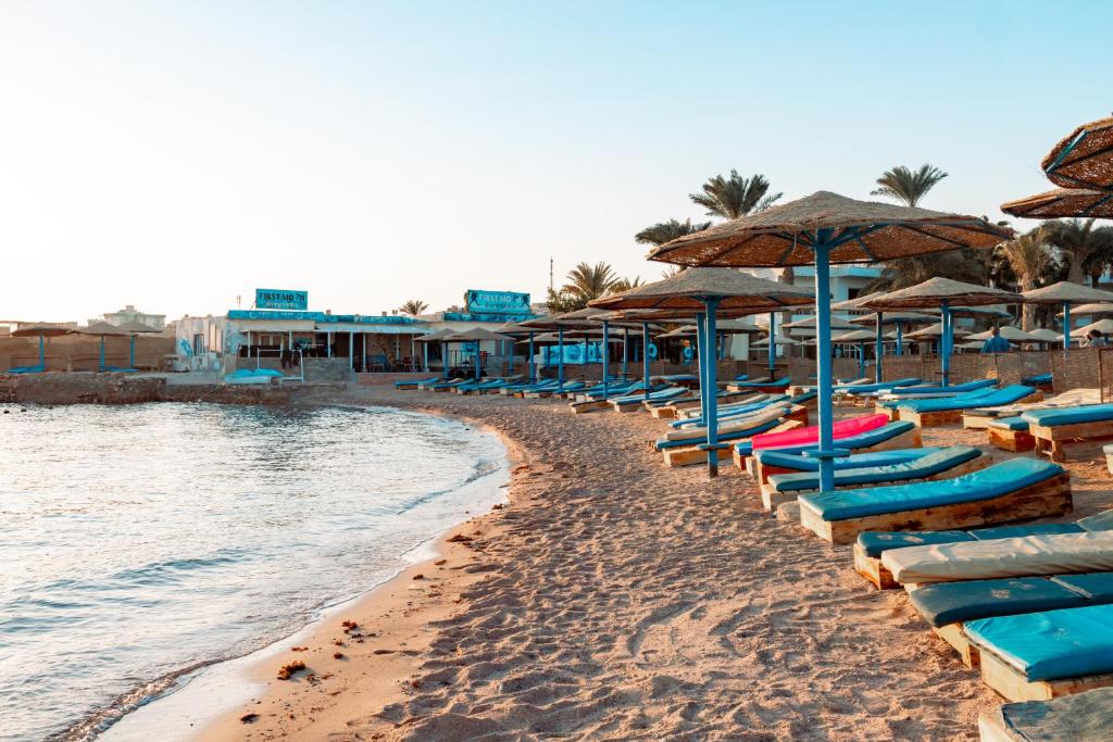 dal travel Empire Beach Aqua Park