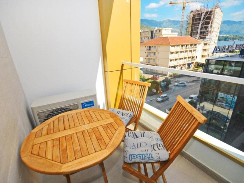 Orange Lux Apartments