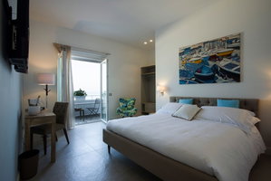 Hotel La Chiaja Art And Relais cazare Castellammare di Stabia