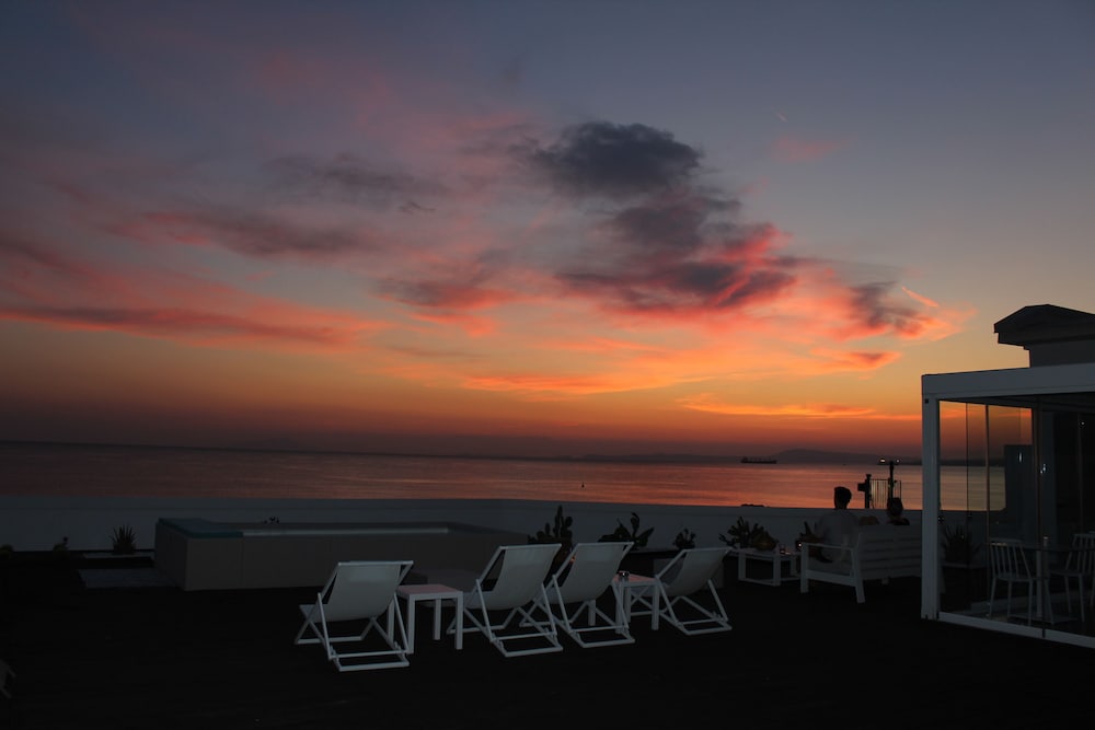 La Chiaja Art And Relais
